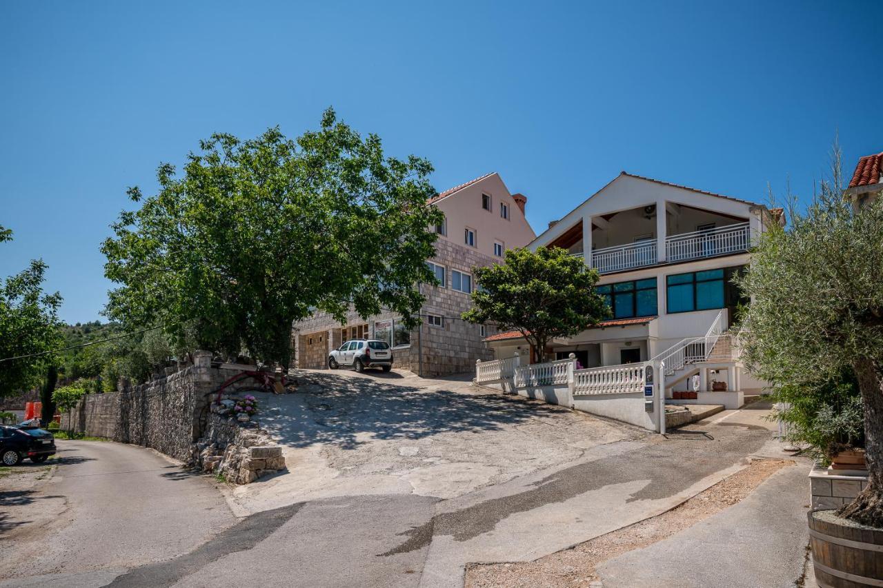 Country House Pansion Zvekovica 외부 사진