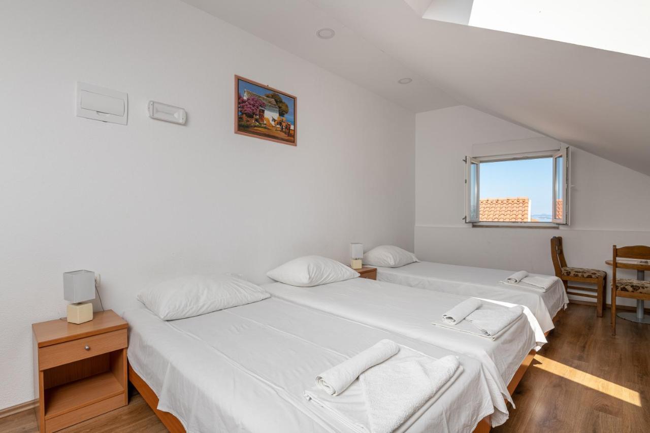 Country House Pansion Zvekovica 외부 사진
